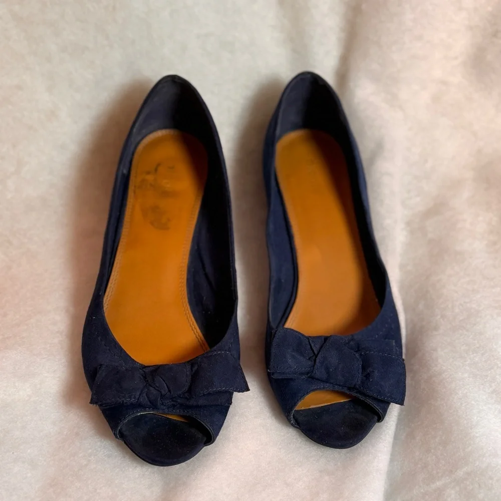 Nicole Navy Soft‎ Peep Toe Flats with Small Chunk Heal & Cute Bow, Sz 10W